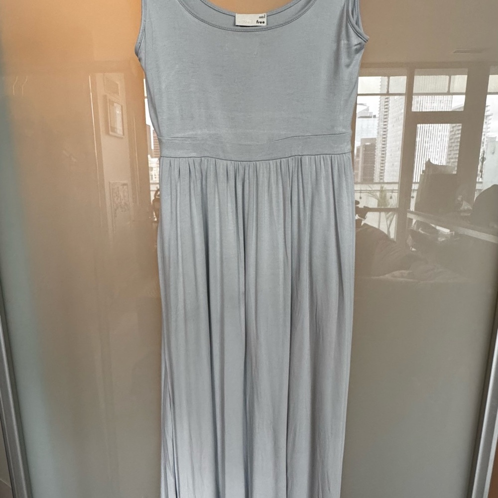 Aritzia / Wilfred - Soft light blue Sleeveless Maxi Dress - Small